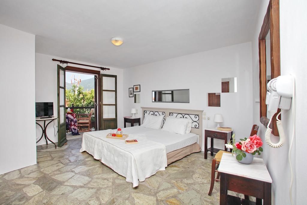 Hotel Aperanto Galazio 2*