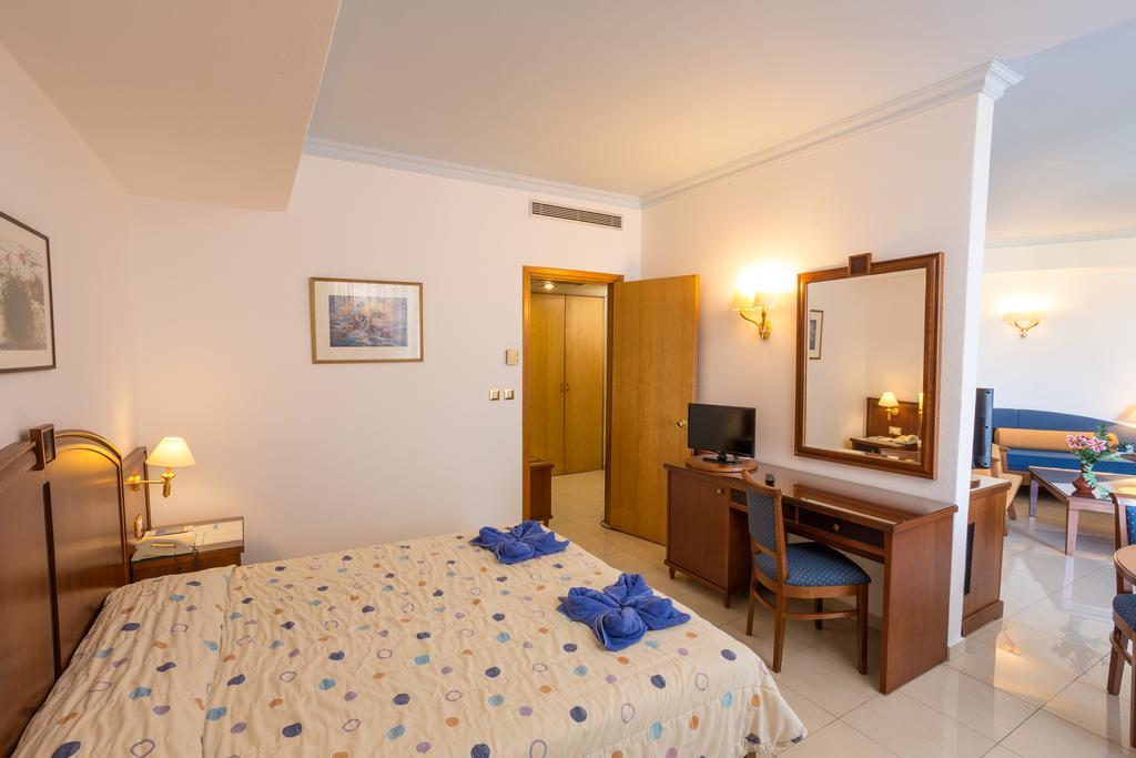 Resort Blue Horizon 4*