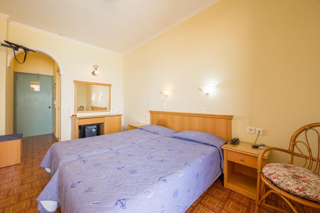 Hotel Akti Aphrodite 2*