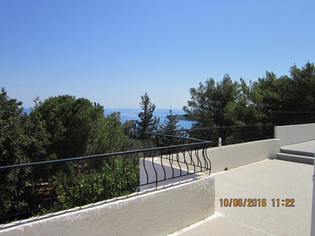 Holiday home Yianna's