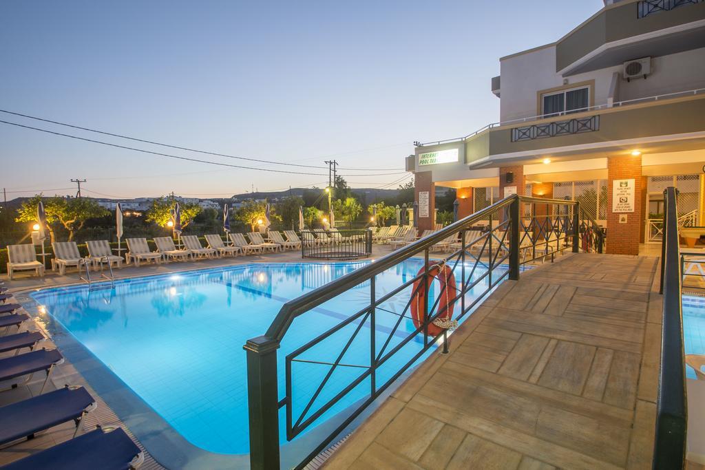 Aparthotel Agrellis