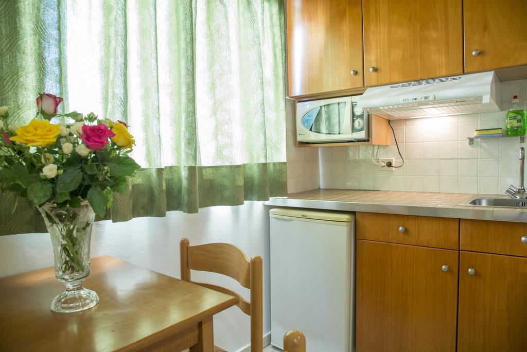 Aparthotel Agrellis