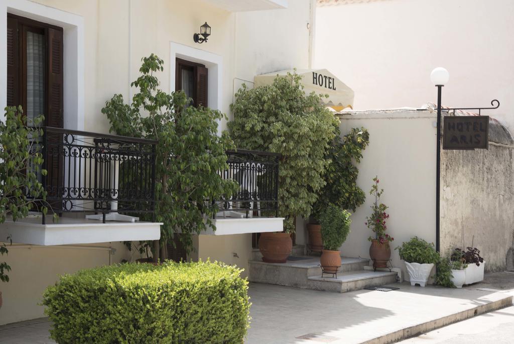 Hotel Aris Methoni (Messenia)