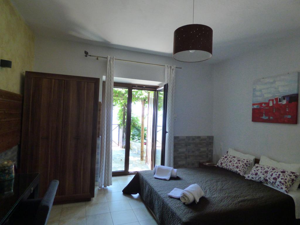 Apartment Isalos *