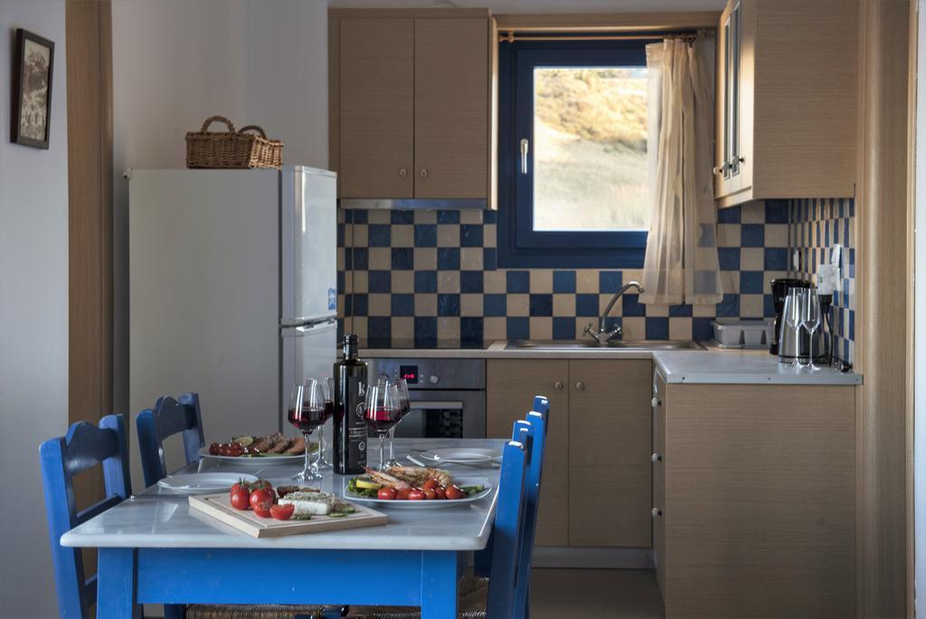 Santorini Traditional Vothon