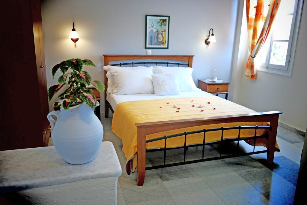 Aparthotel Maroussa