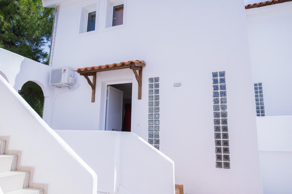 Apartment Maresi Homes *