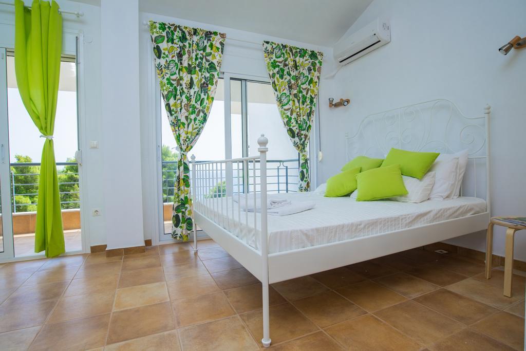 Apartment Maresi Homes *
