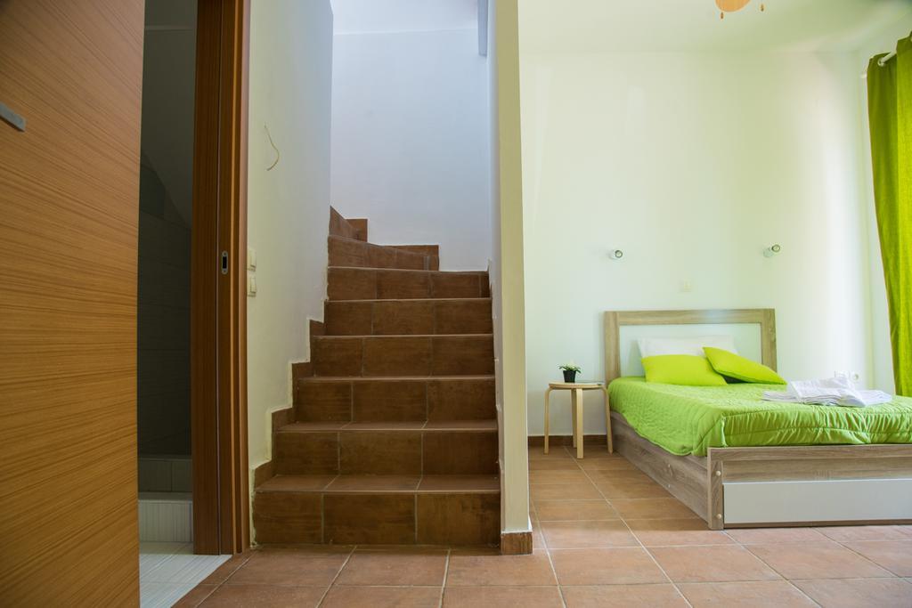 Maresi Homes Neos Marmaras