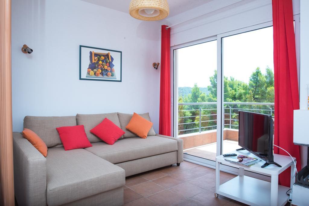 Apartment Maresi Homes