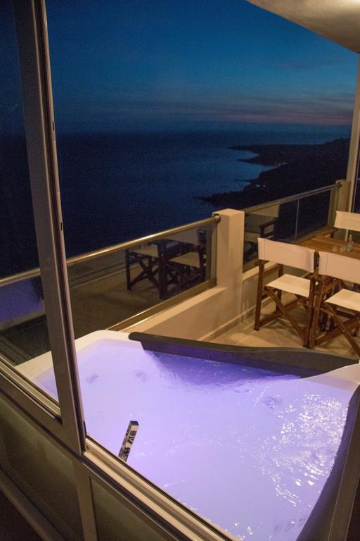 Akrotiri Panorama- Luxury Rental Apartments With Sea View Rodakino