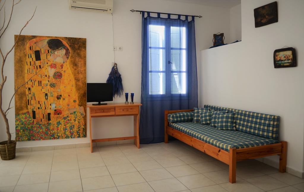 Soulis Adamantas (Milos)