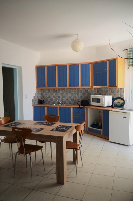 Guest house Soulis Adamantas (Milos)