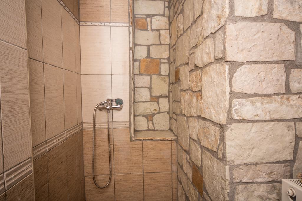 Villa Galanthus Listaros