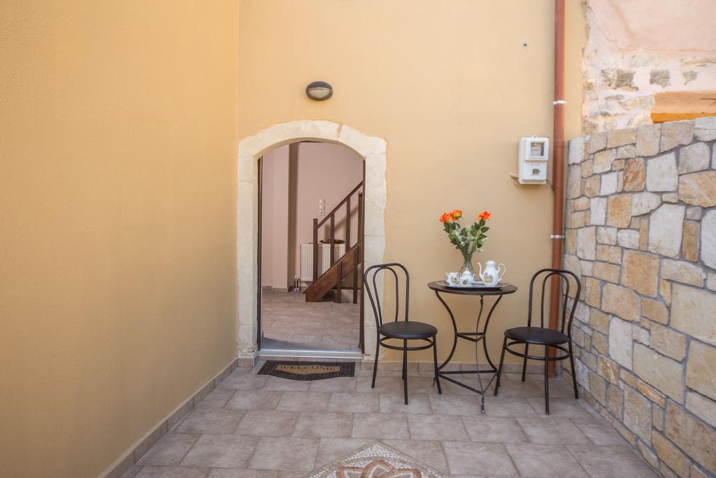 Villa Galanthus Listaros