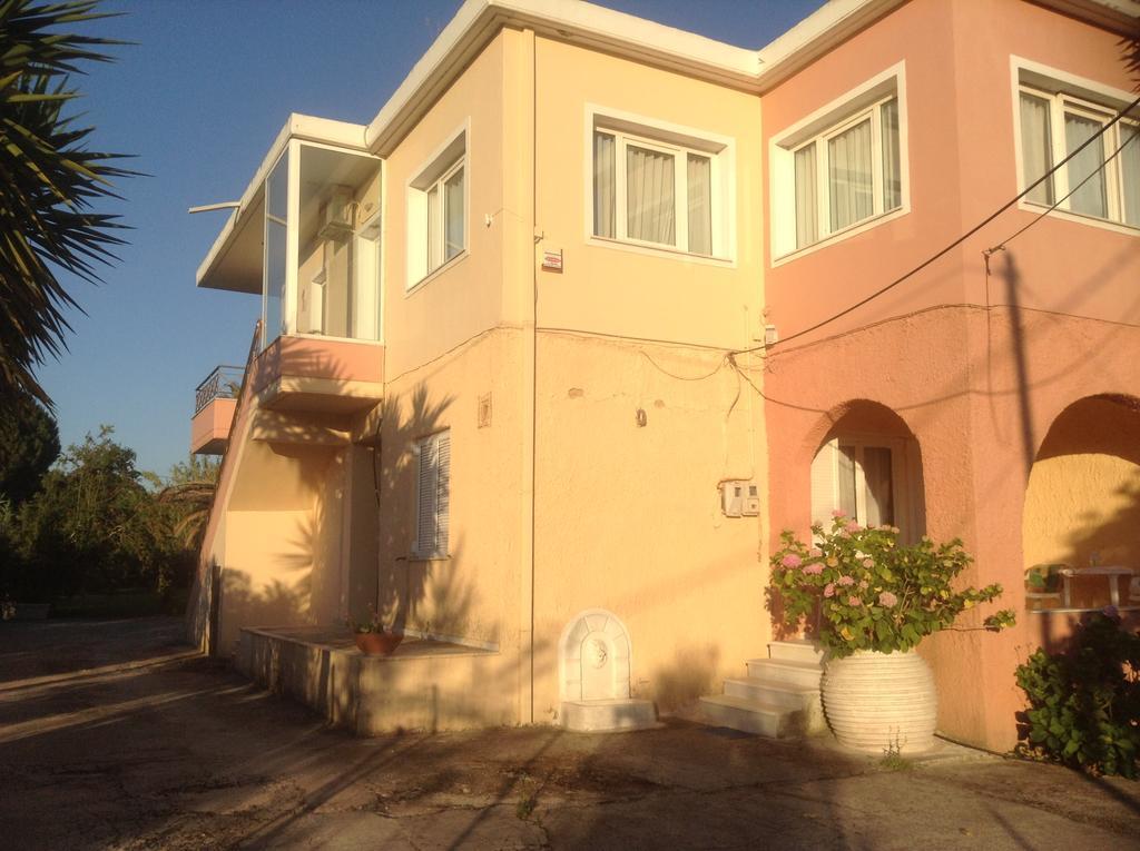 Villa Oneiropagida *
