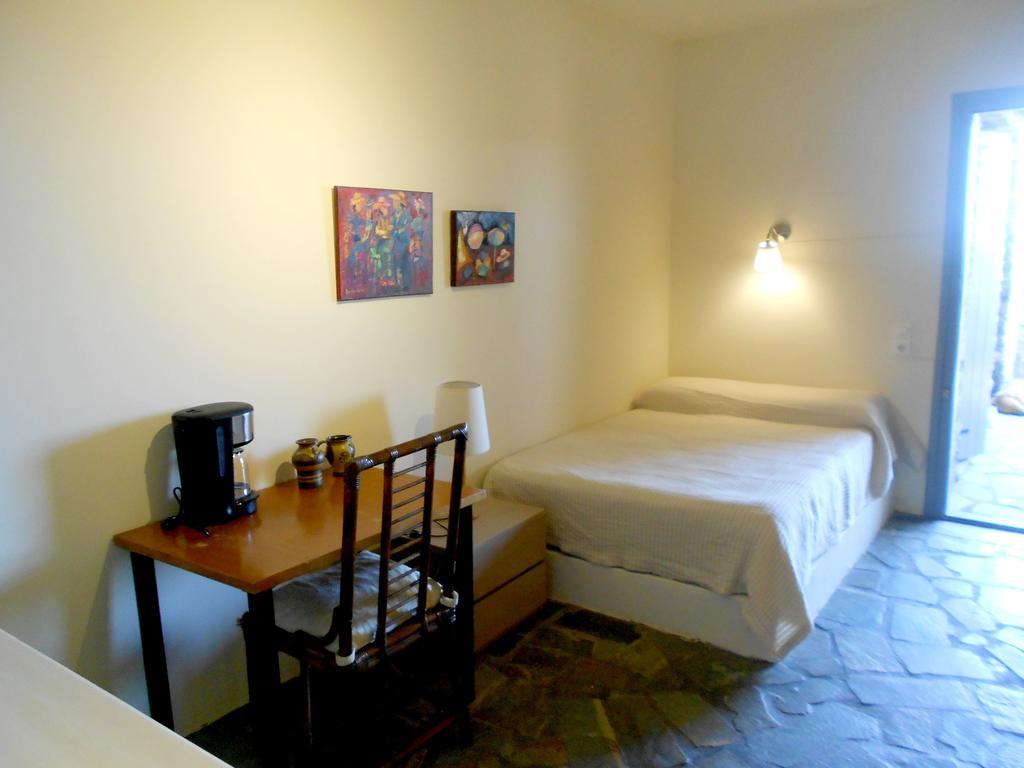 Guest house Aigaion House *