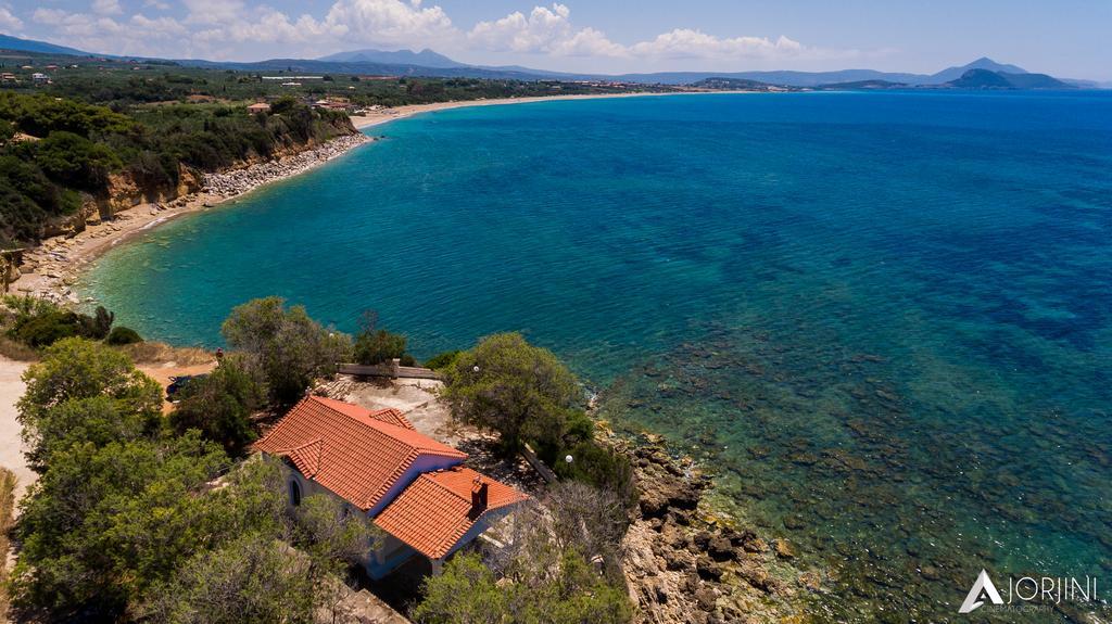 Olives House Vromonerion