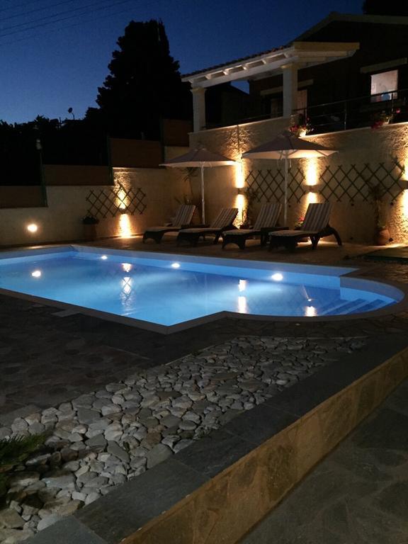 Apartment Aris