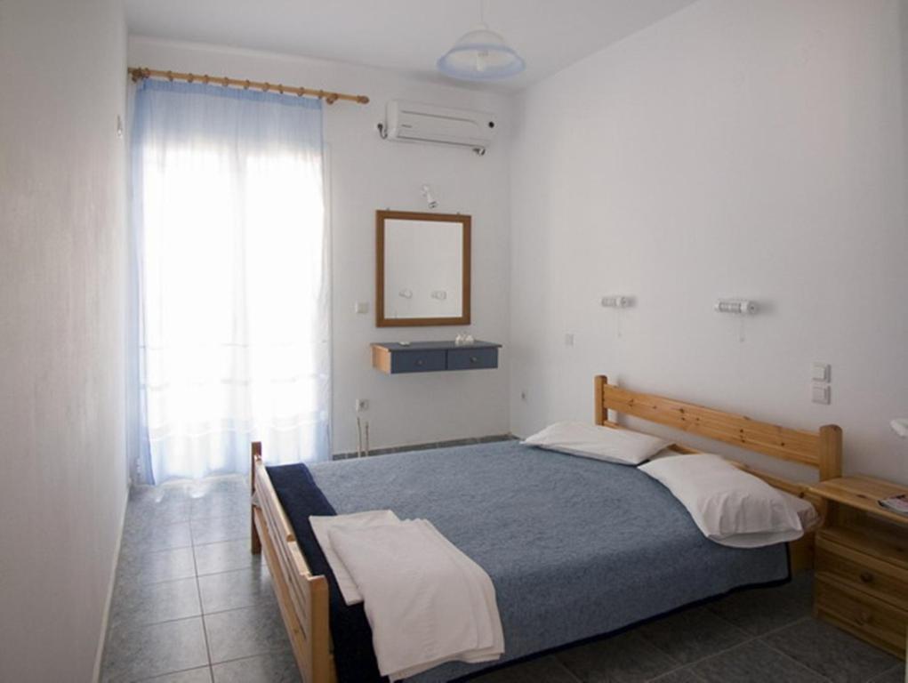 Folies Apartment *