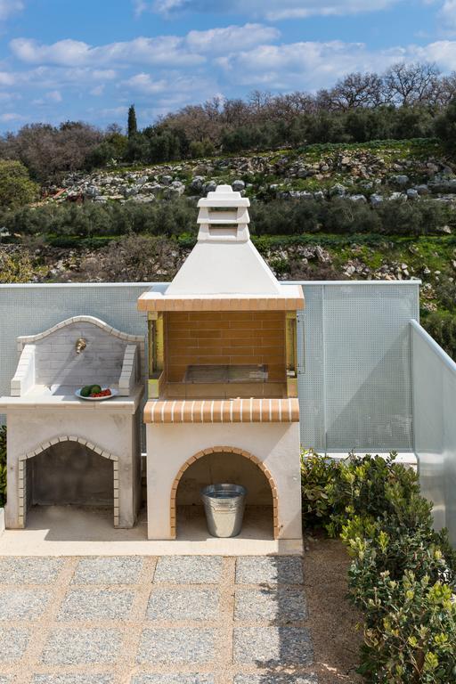 Villa Ianthos