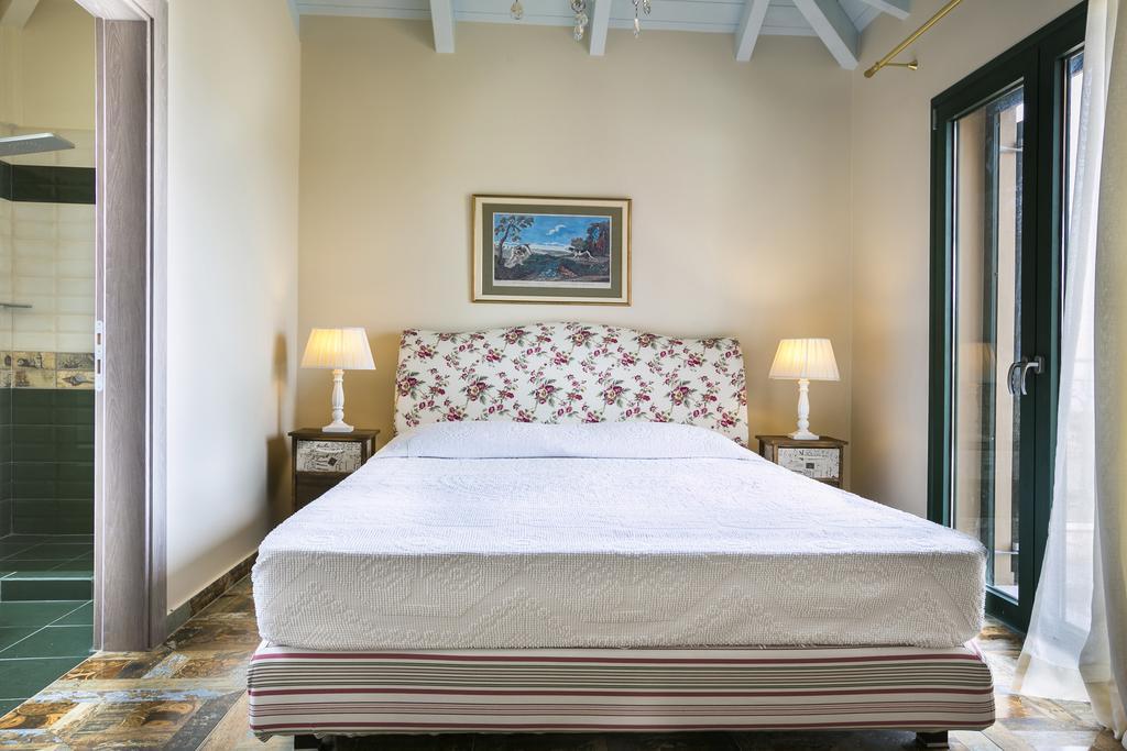 Pleiades Luxury Svoronata