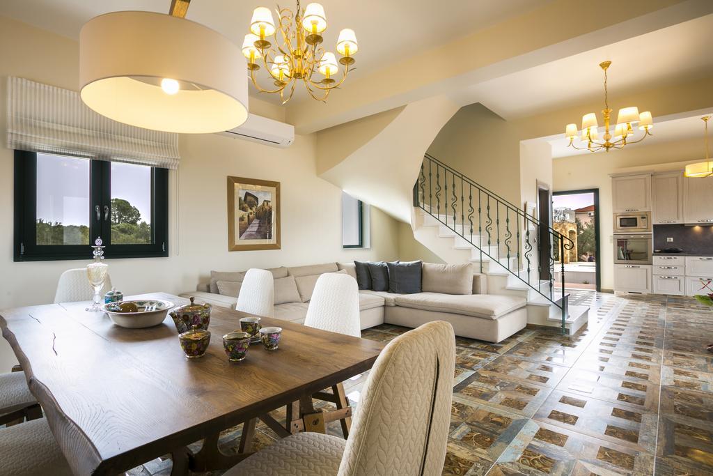 Villa Pleiades Luxury