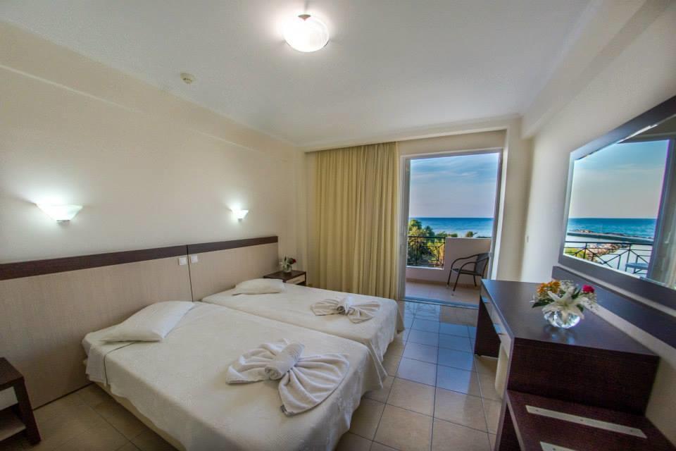 Hotel Ionian Star 3*