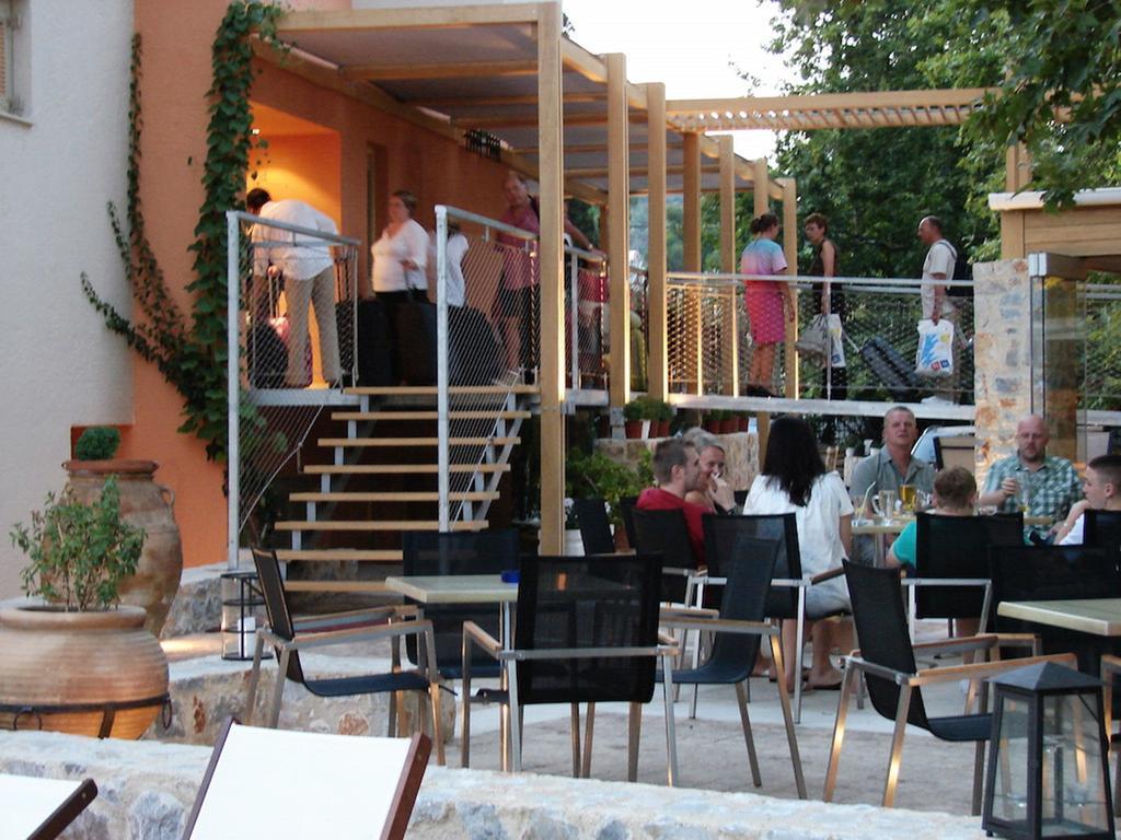 Hotel Astoria Troulos