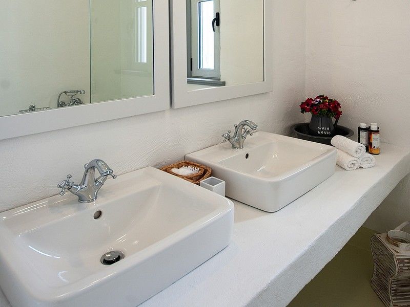 Villa White Village