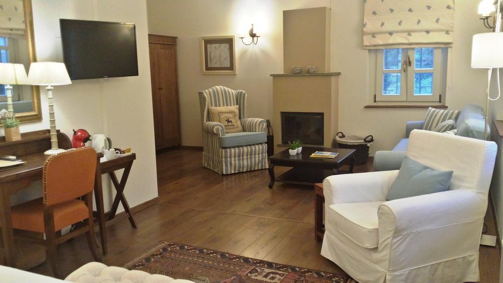 Hotel Gamila Rocks Mountain Aristi
