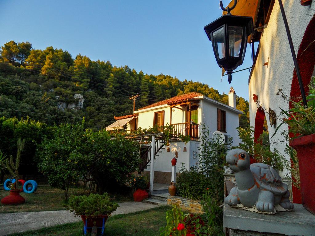 Guest house Spiros Panormos (Skopelos)
