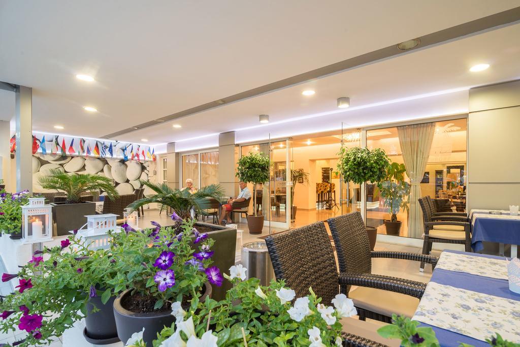 Hotel Europe 3*