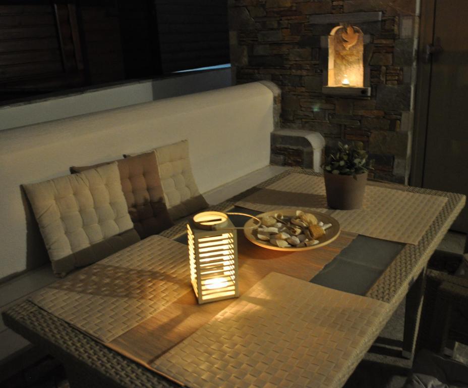 Apartment Studios Yalos *