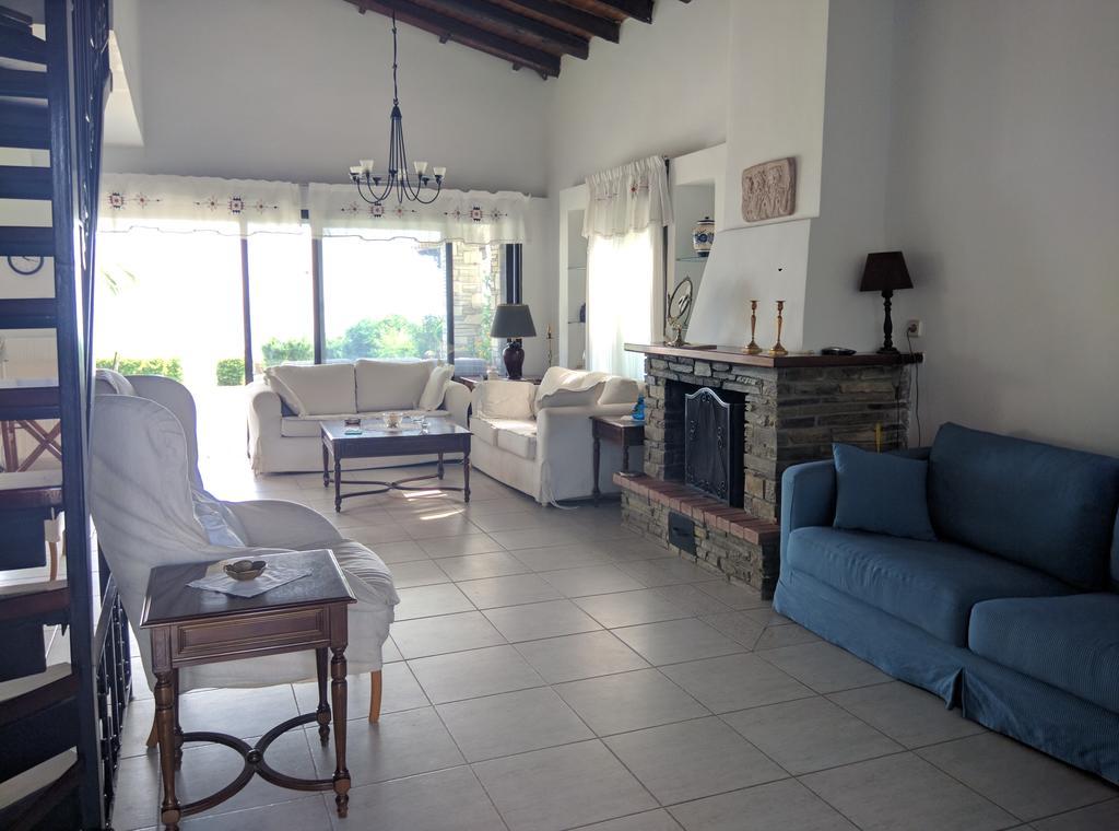 Villa Beach Front Chanioti
