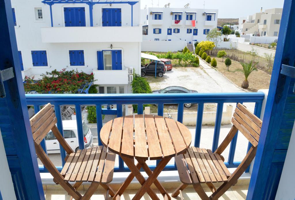 Finikas Adamantas (Milos)