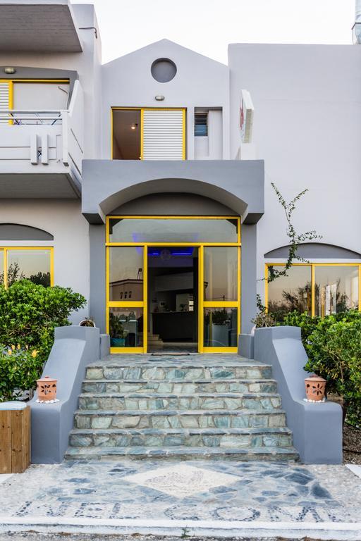 Hotel Nereides 3*