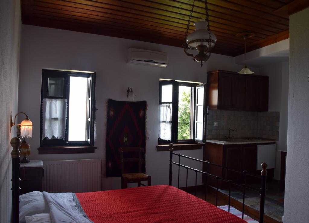 Vera's Traditional House