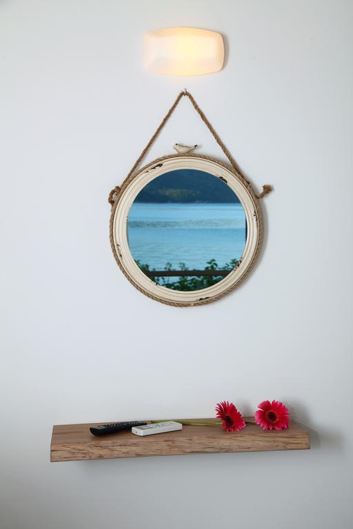 Villa Acqua Di Mare Front Villas