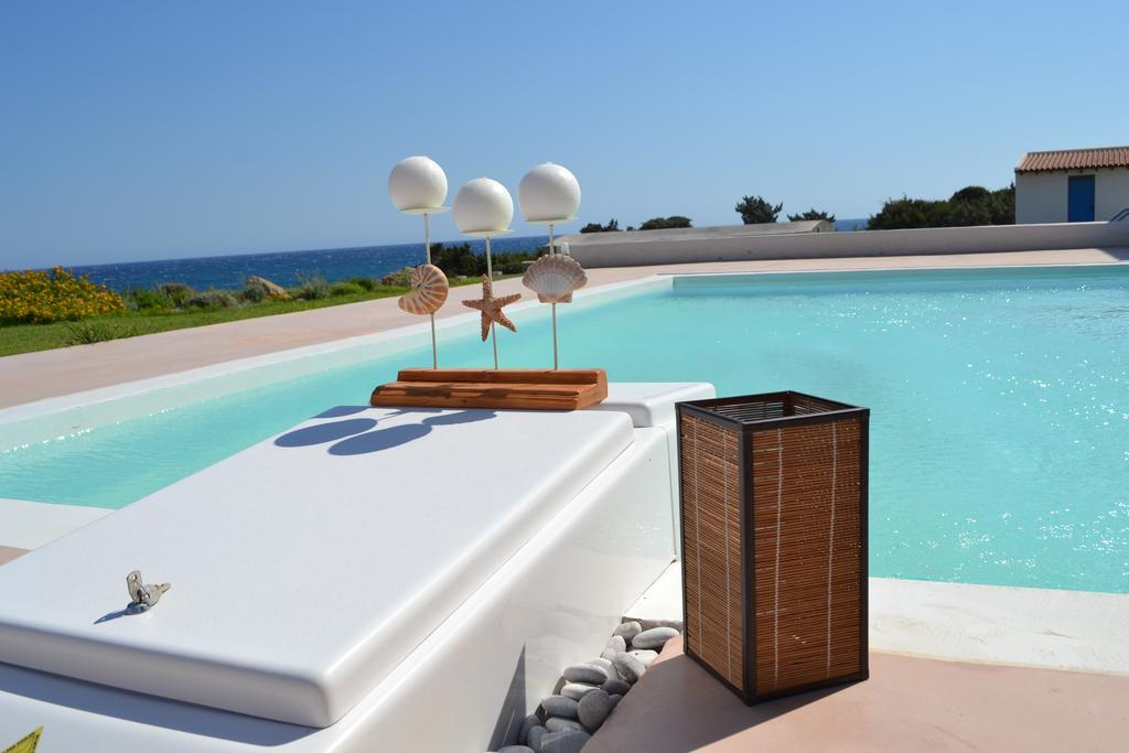 Villa Nerida Beachfront