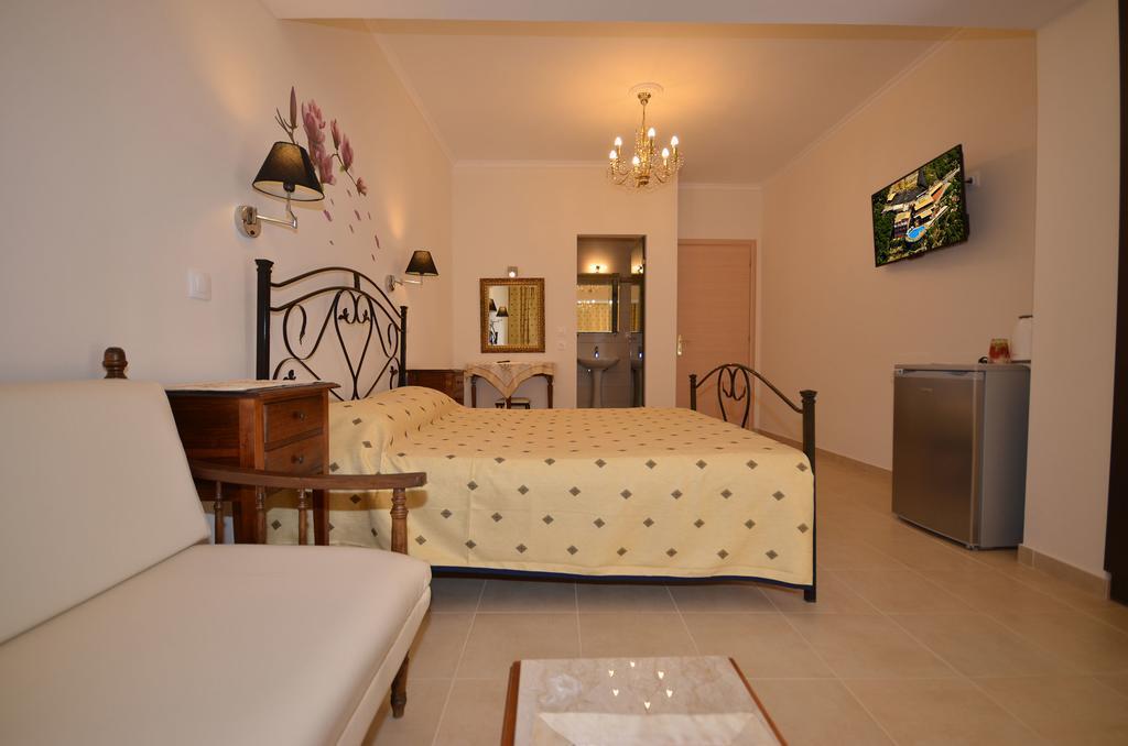 Apartment Golden Fox Studios And Suites *