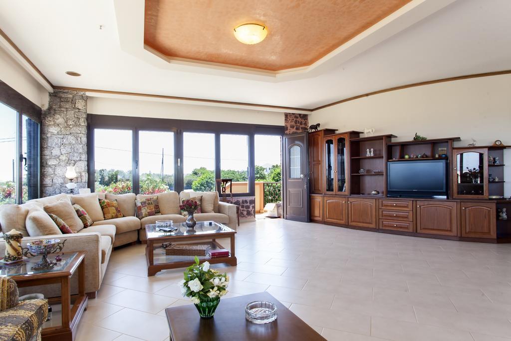 Villa Antikleia *