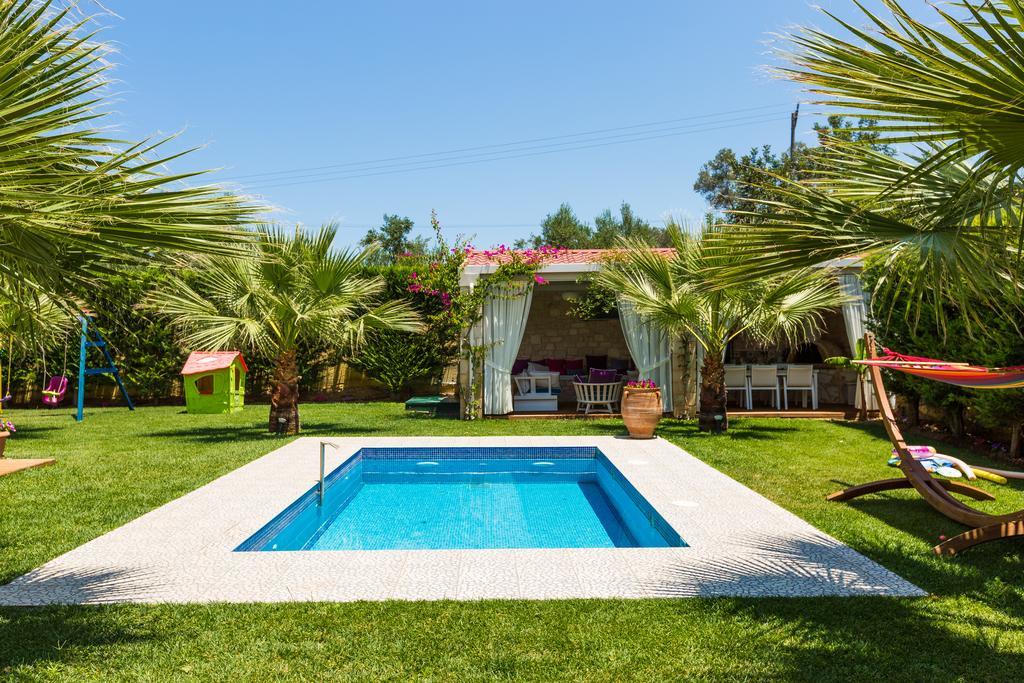 Villa Eva & Dimitrios Villas, Captivating Oasis With Pools & Bbq, By Thinkvilla