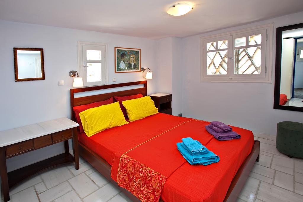 Tinos Habitart