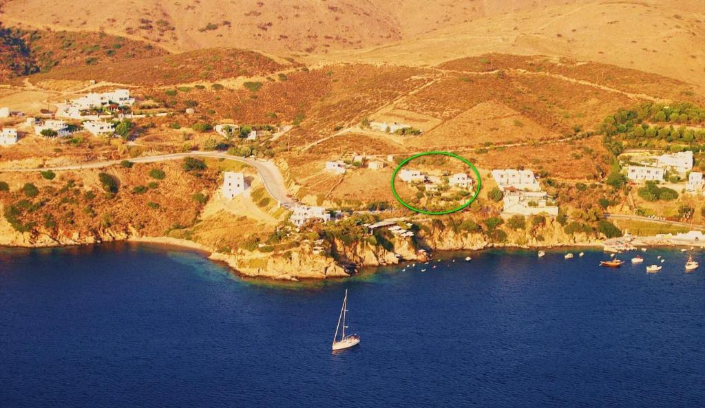 Chriason & * Skyros