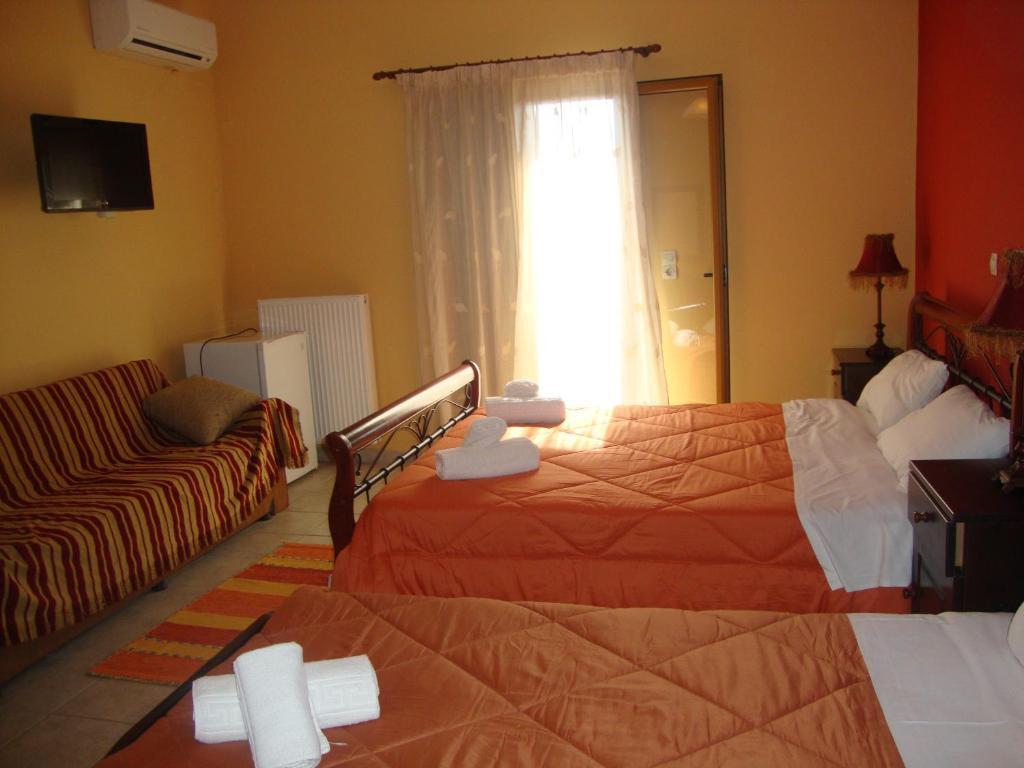 Kafiona Guest house Pyrgos Dirou