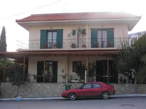 Manolis Apartment *