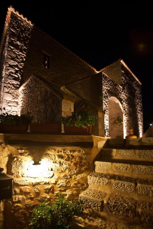 Hotel Mavromichalai Limeni