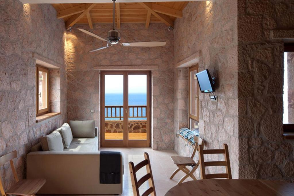 Beyond Villas Agios Nikitas