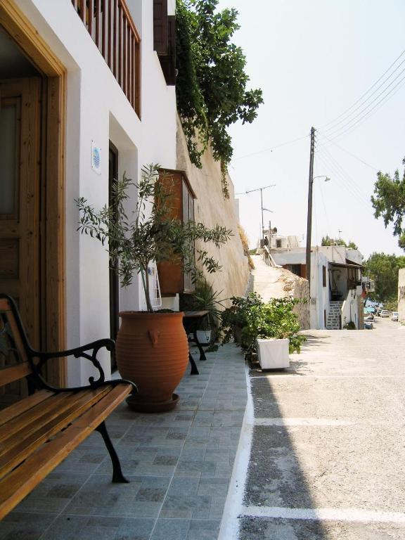 Apartment Areti's Milos